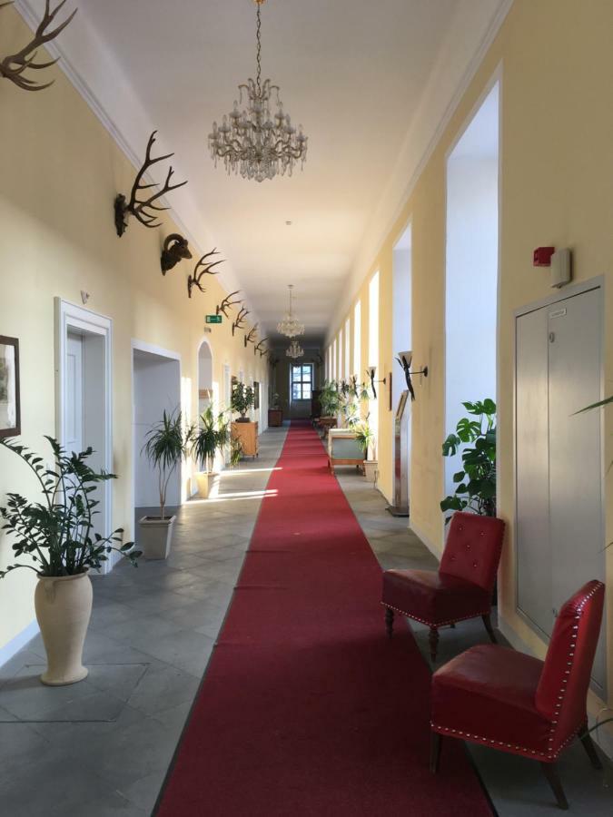 Wohnung Schloss Mondsee Exterior foto