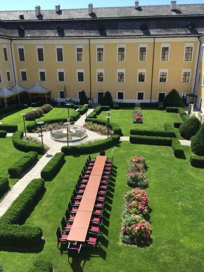 Wohnung Schloss Mondsee Exterior foto